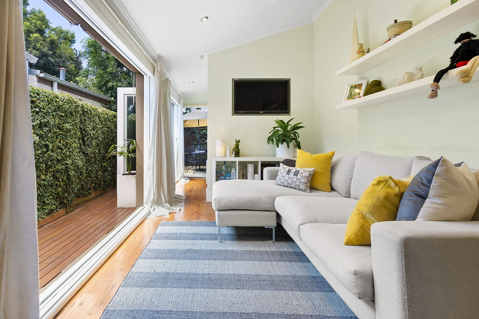 12 Ferry Road, Glebe, Glebe - Image 1