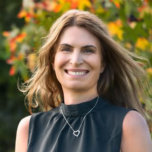 Photo of Nicky Morton