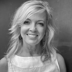 Photo of Caroline Yarr