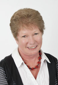 Photo of Kathy Elliott