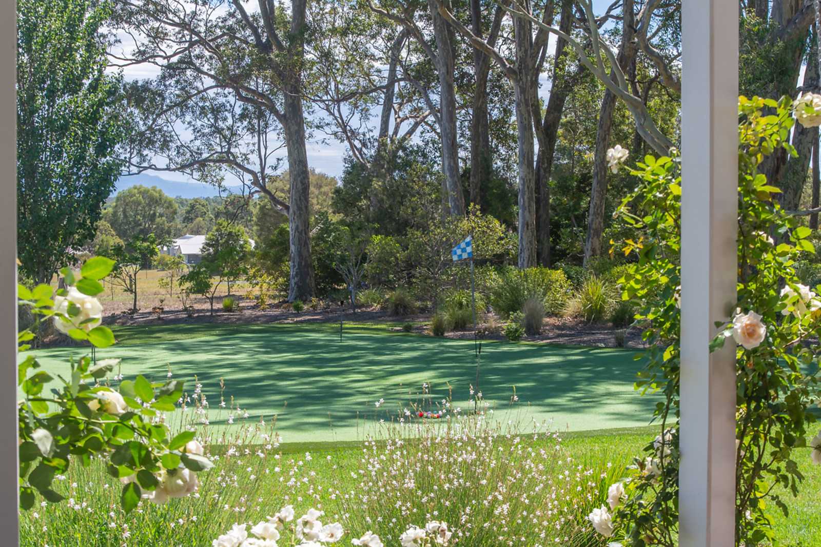 35 Greendale Close, Nowra Hill For Sale by Sydney Sotheby's International Realty - image 23
