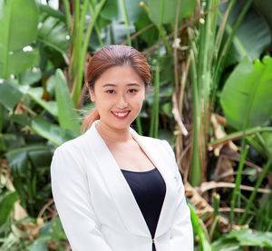 Photo of Ling Li