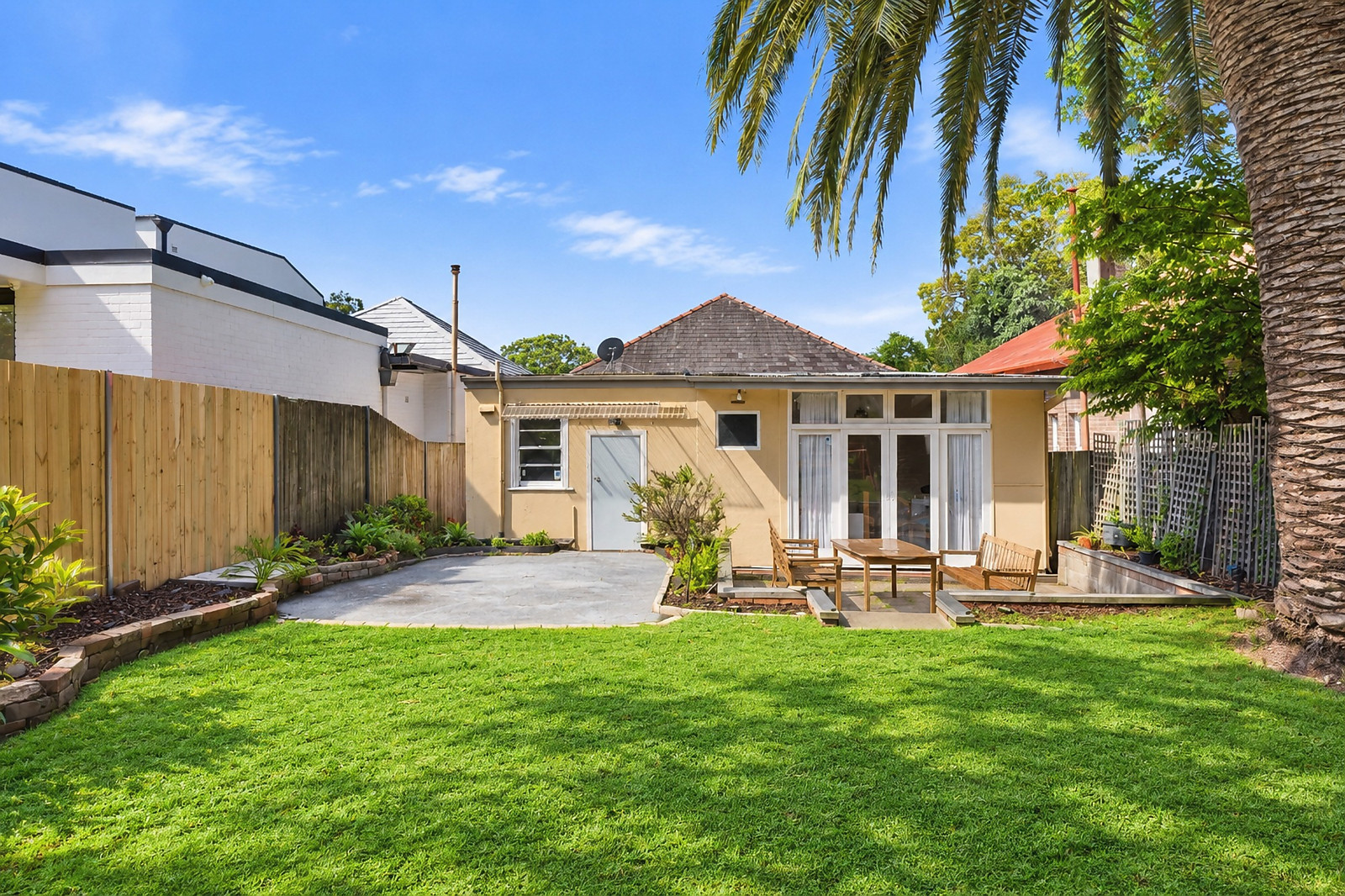 18 Bradley Avenue, Bellevue Hill Auction by Sydney Sotheby's International Realty - image 4