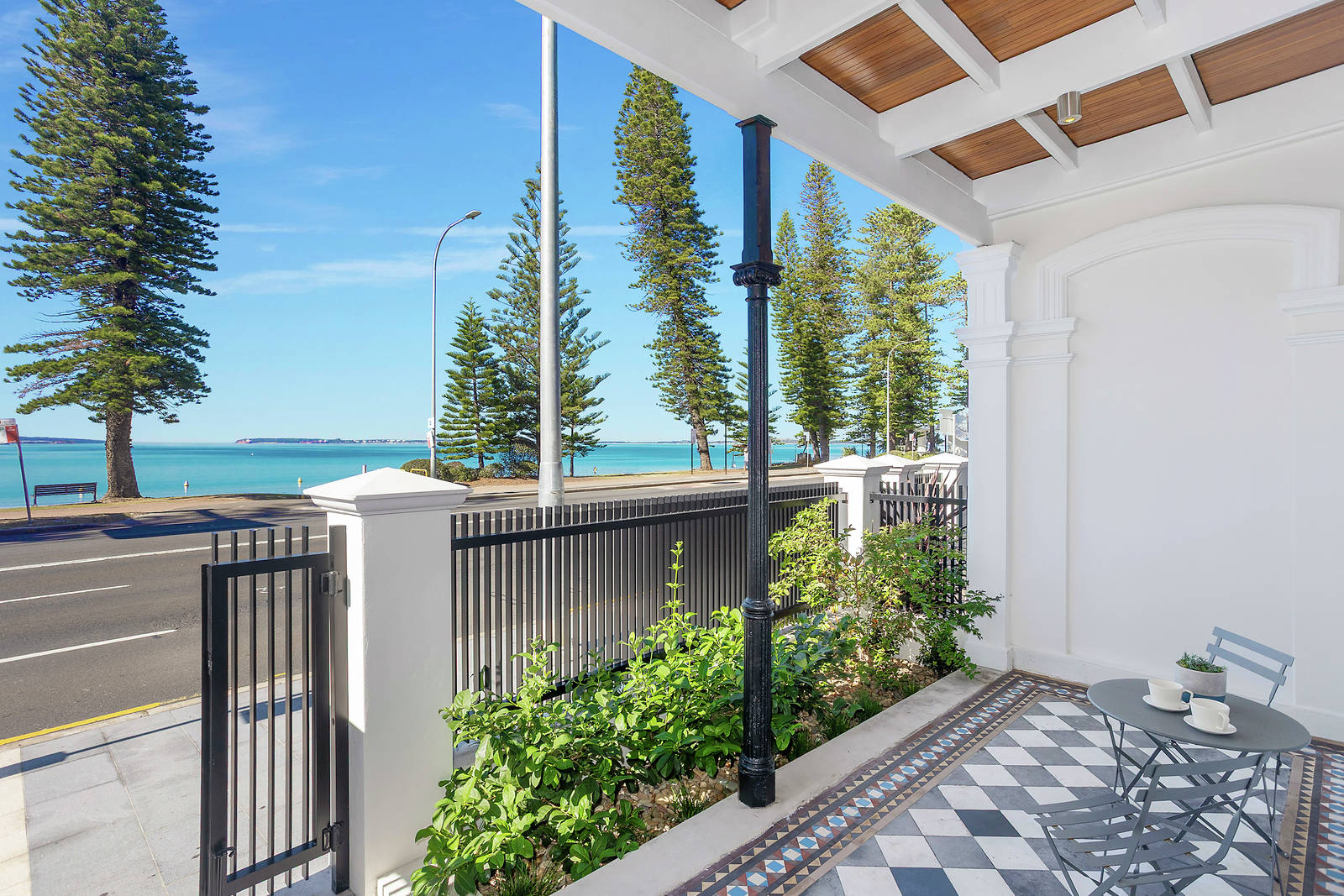64 The Grand Parade, Brighton-le-sands For Lease by Sydney Sotheby's International Realty - image 3