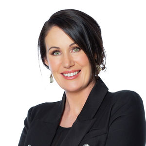 Photo of Leigh Miller