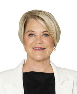 Photo of Alison Aitken