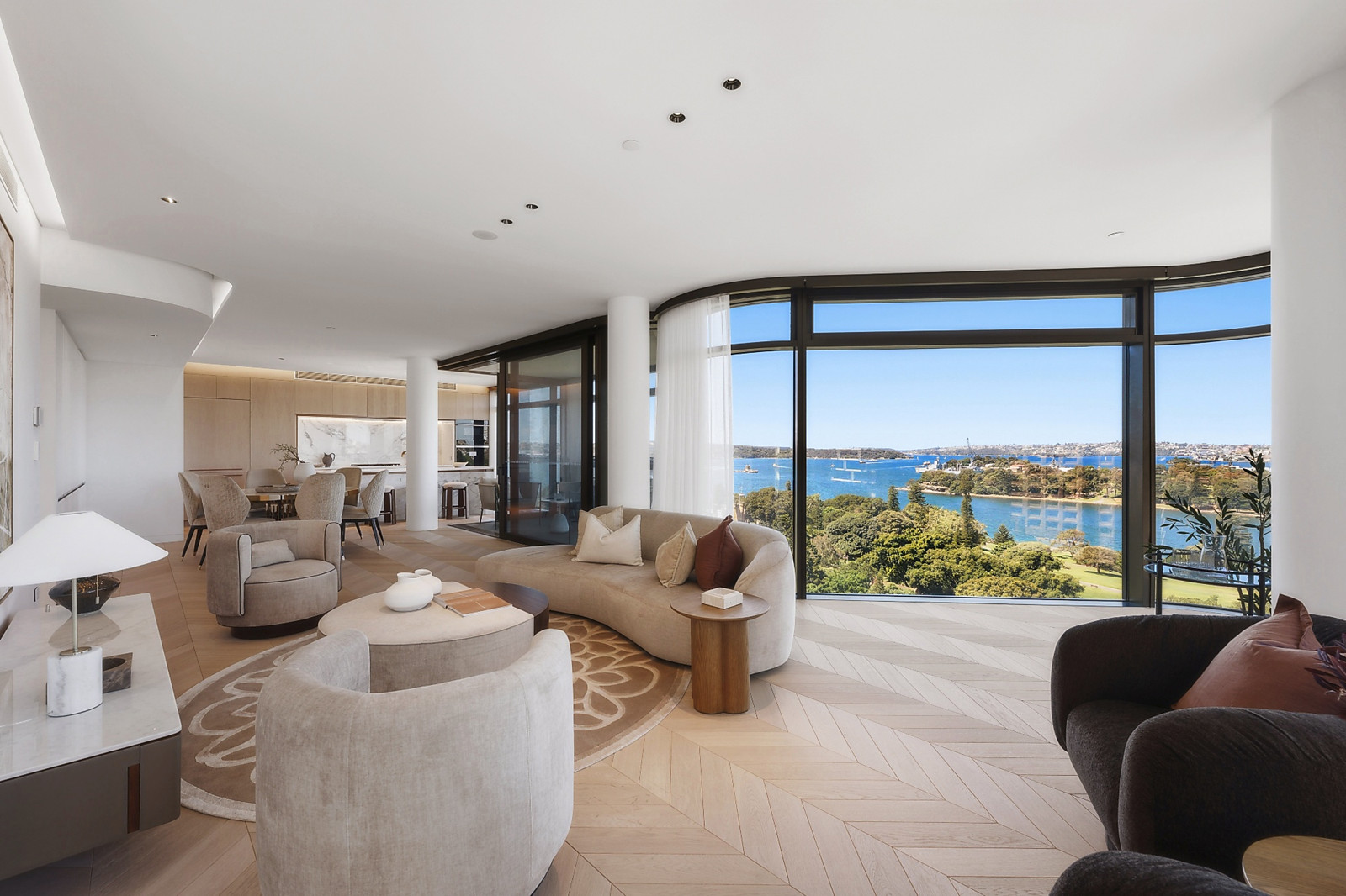 1802/71 Macquarie Street, Sydney Auction by Sydney Sotheby's International Realty - image 2