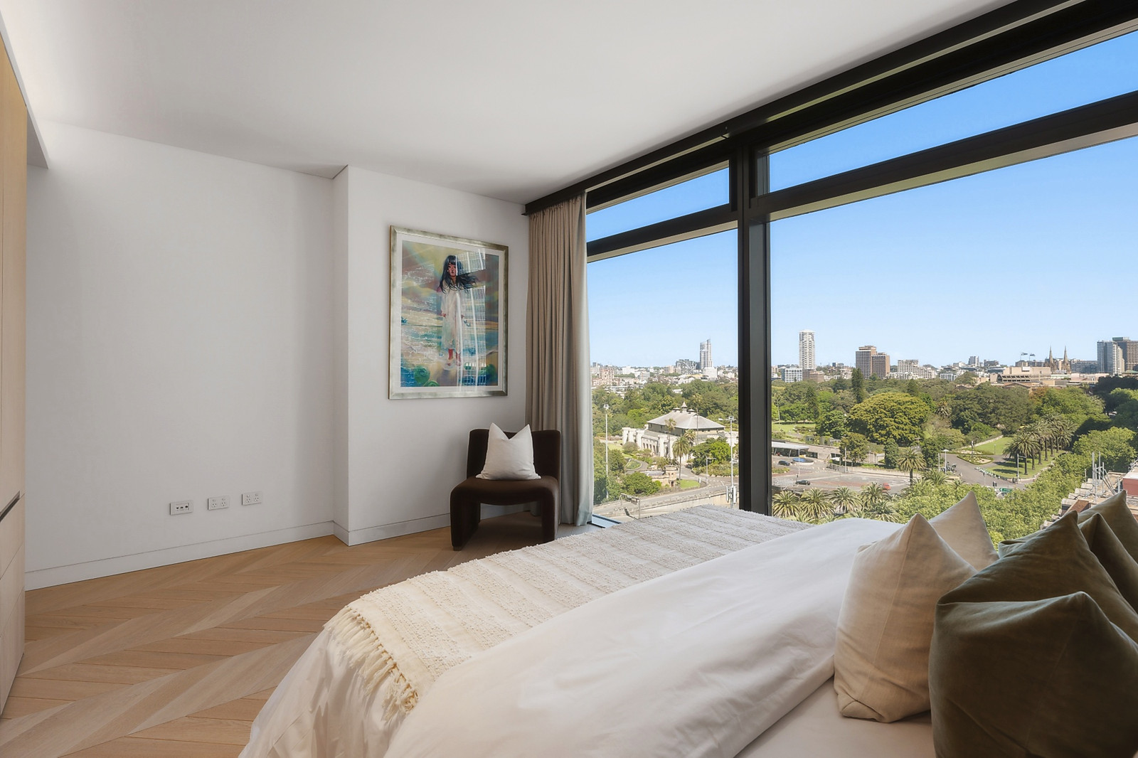1802/71 Macquarie Street, Sydney Auction by Sydney Sotheby's International Realty - image 9
