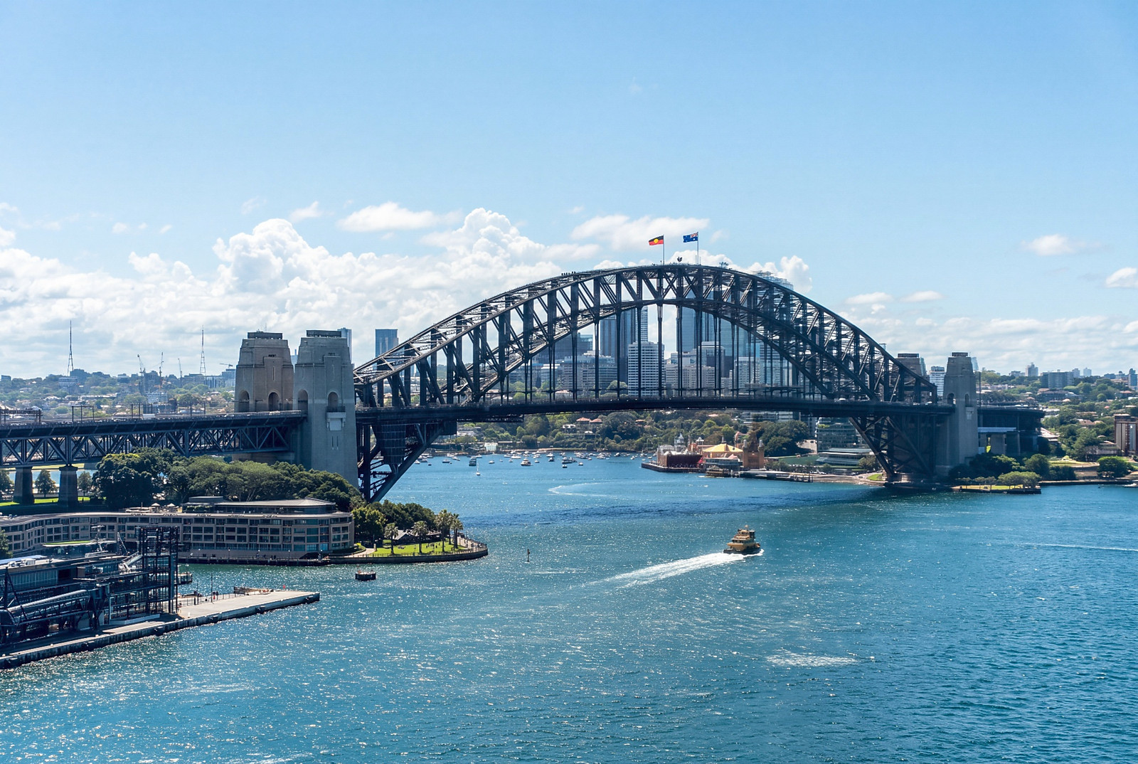 1802/71 Macquarie Street, Sydney Auction by Sydney Sotheby's International Realty - image 3