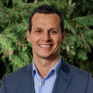 Photo of Arron Sundars