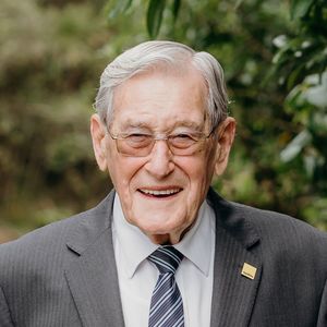 Photo of Robert Lochore AREINZ