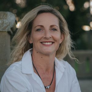 Photo of Lisa McBeth