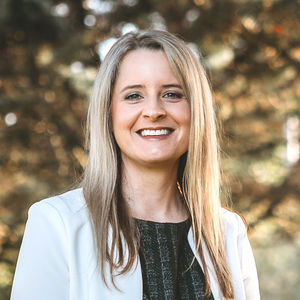 Photo of Carrie Taylor