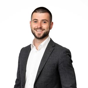 Photo of Harry Lambrakis