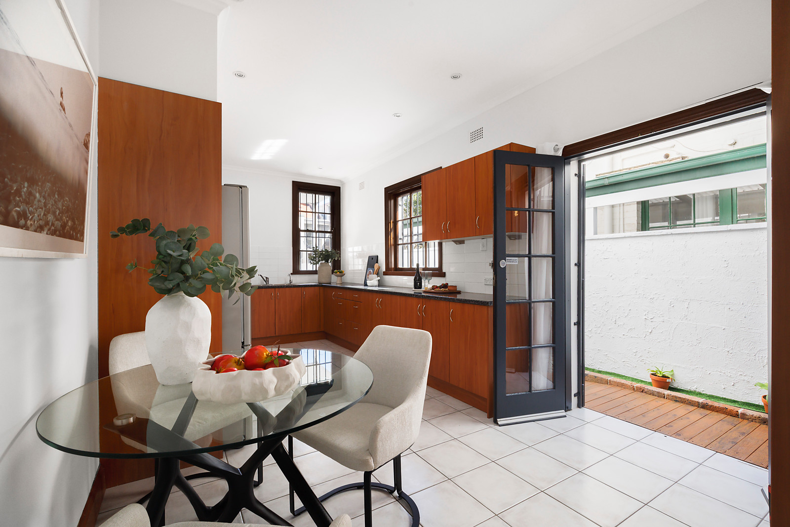 37 Llandaff Street, Bondi Junction Auction by Sydney Sotheby's International Realty - image 4