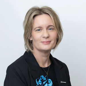 Photo of Emmily Harmer