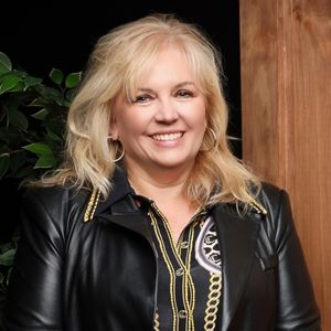 Photo of Anne Stone