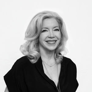 Photo of Liz Todd