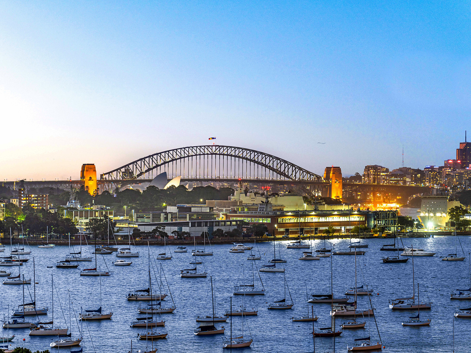32/11 Yarranabbe Road, Darling Point Auction by Sydney Sotheby's International Realty
