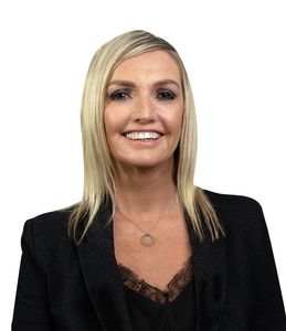 Photo of Kathryn Hampton