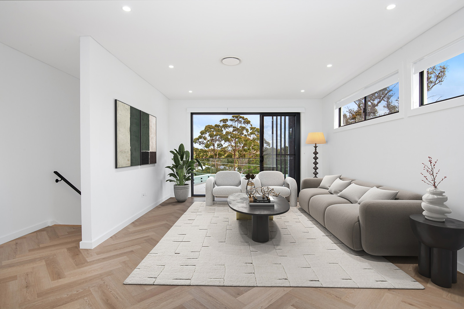 8A Yowie Avenue, Caringbah South For Sale by Sydney Sotheby's International Realty - image 2