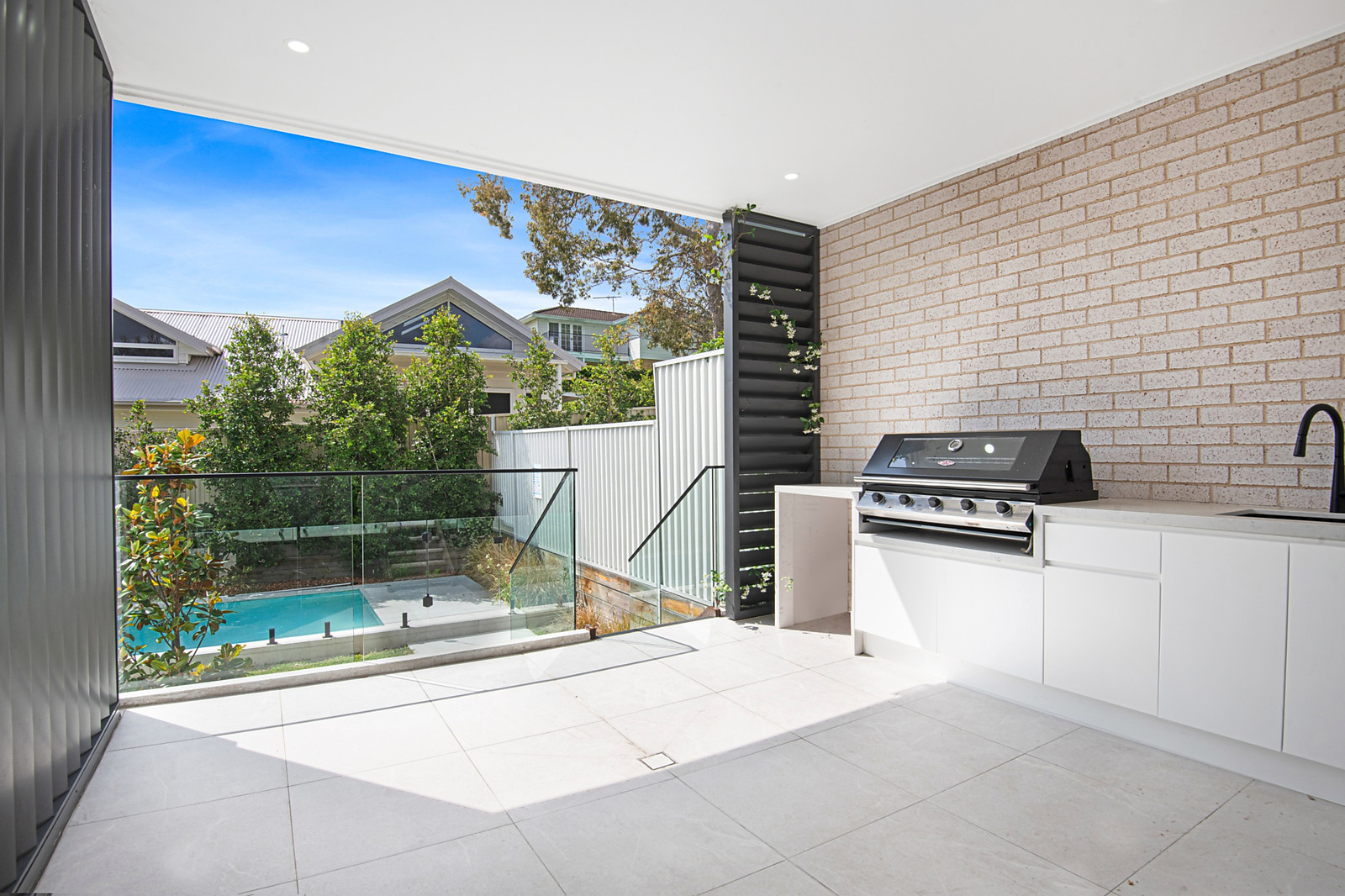 8A Yowie Avenue, Caringbah South For Sale by Sydney Sotheby's International Realty - image 15