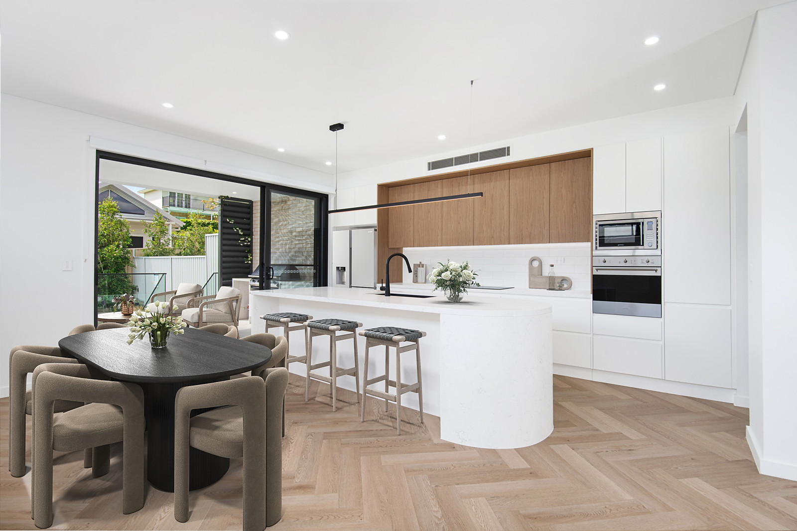 8A Yowie Avenue, Caringbah South For Sale by Sydney Sotheby's International Realty - image 14