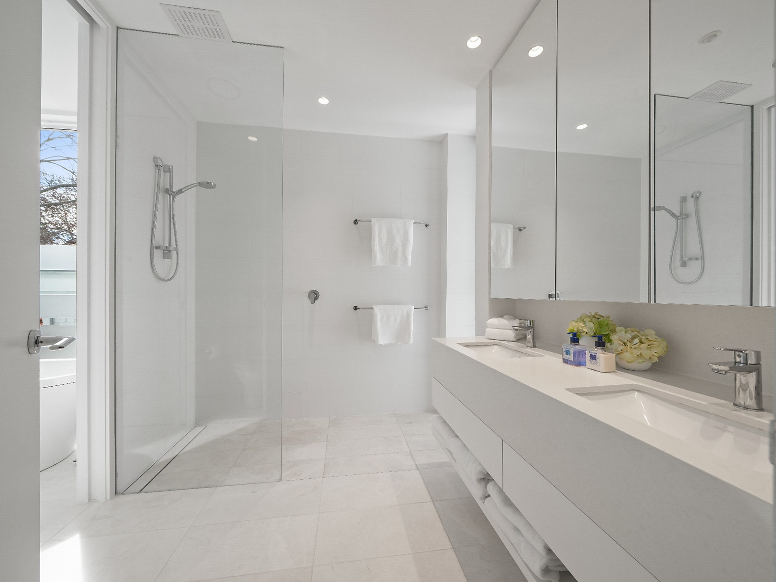 5 Forest Road, Double Bay Auction by Sydney Sotheby's International Realty - image 15