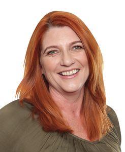 Photo of Lorraine Marshall