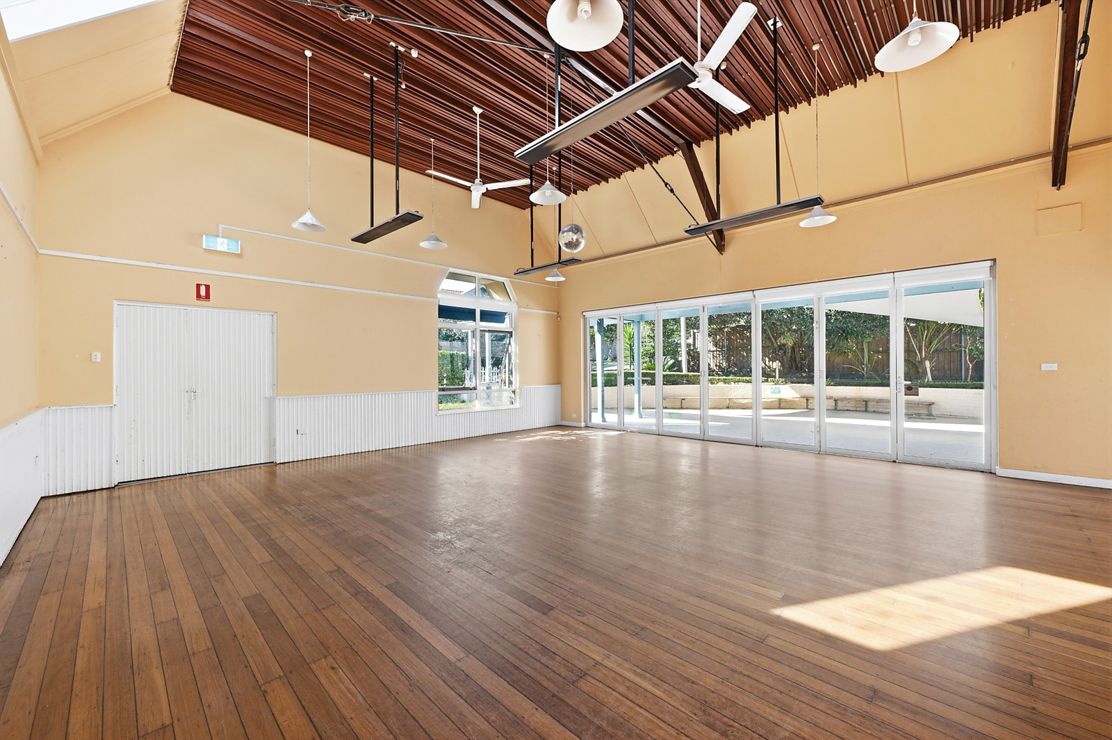 8 Village High Road, Vaucluse For Sale by Sydney Sotheby's International Realty - image 3