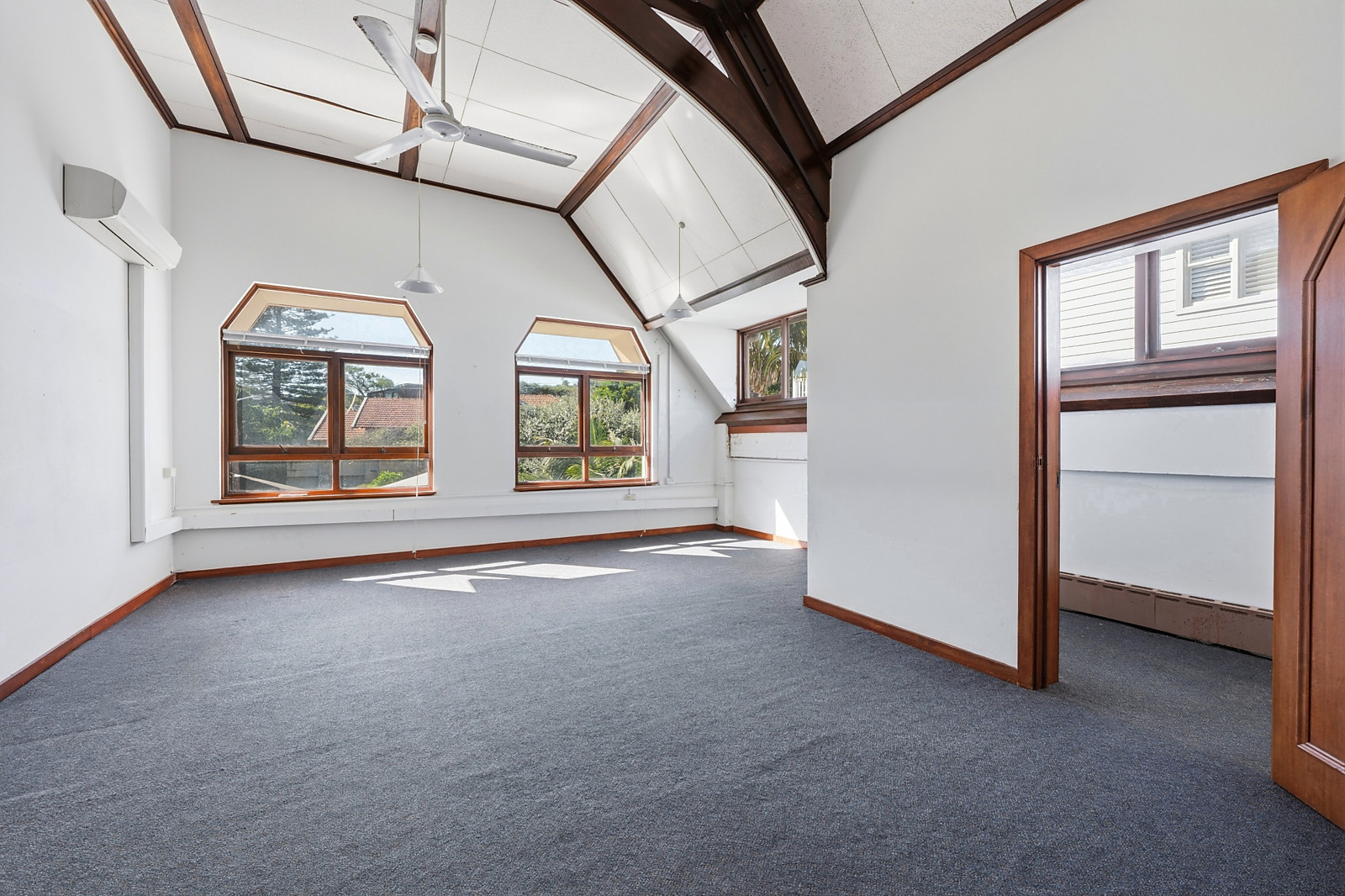 8 Village High Road, Vaucluse For Sale by Sydney Sotheby's International Realty - image 5
