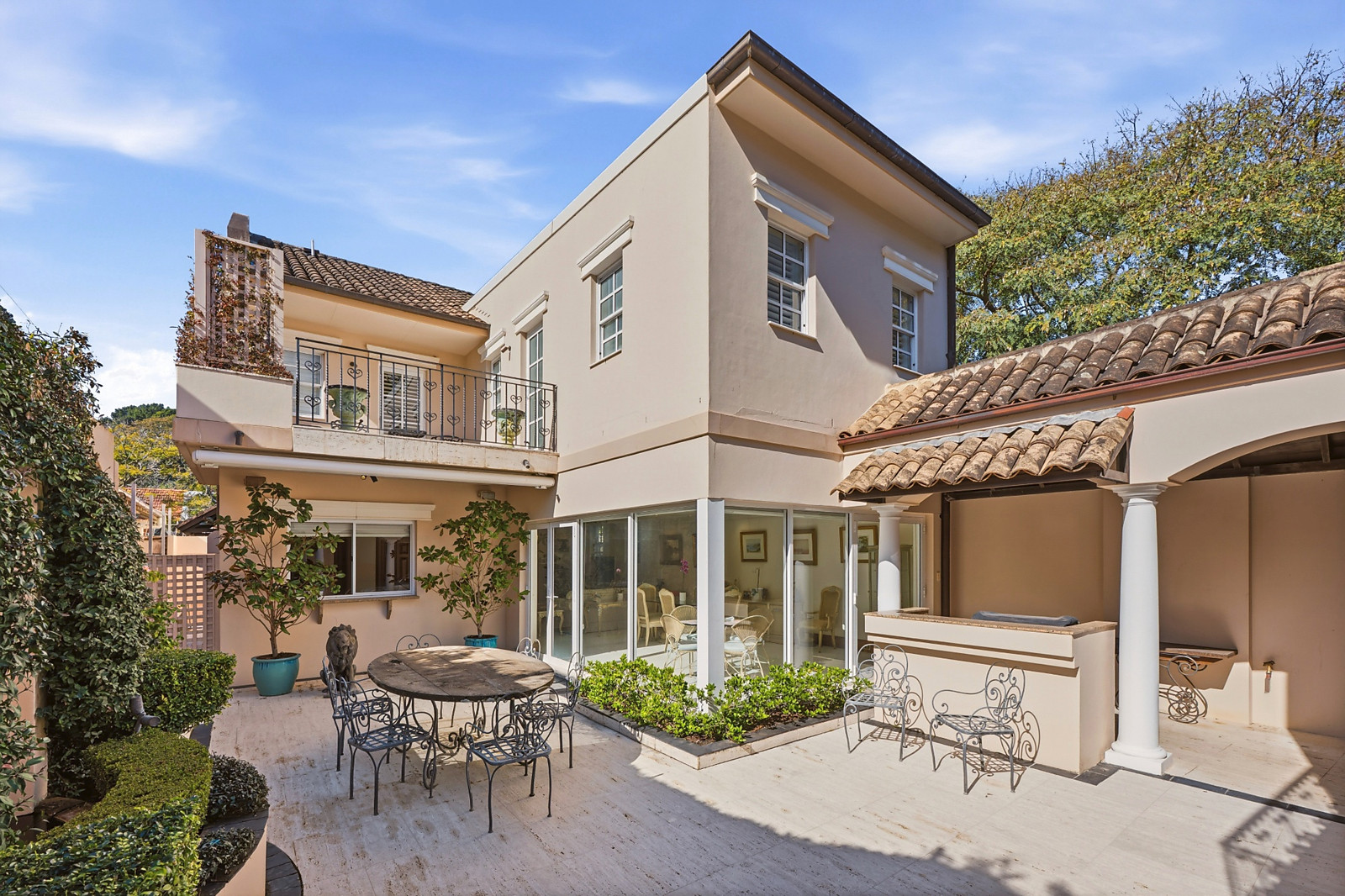 8 Pearce Street, Double Bay For Sale by Sydney Sotheby's International Realty
