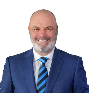 Photo of Graeme Smith