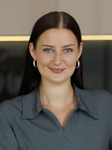 Photo of Flora Greig